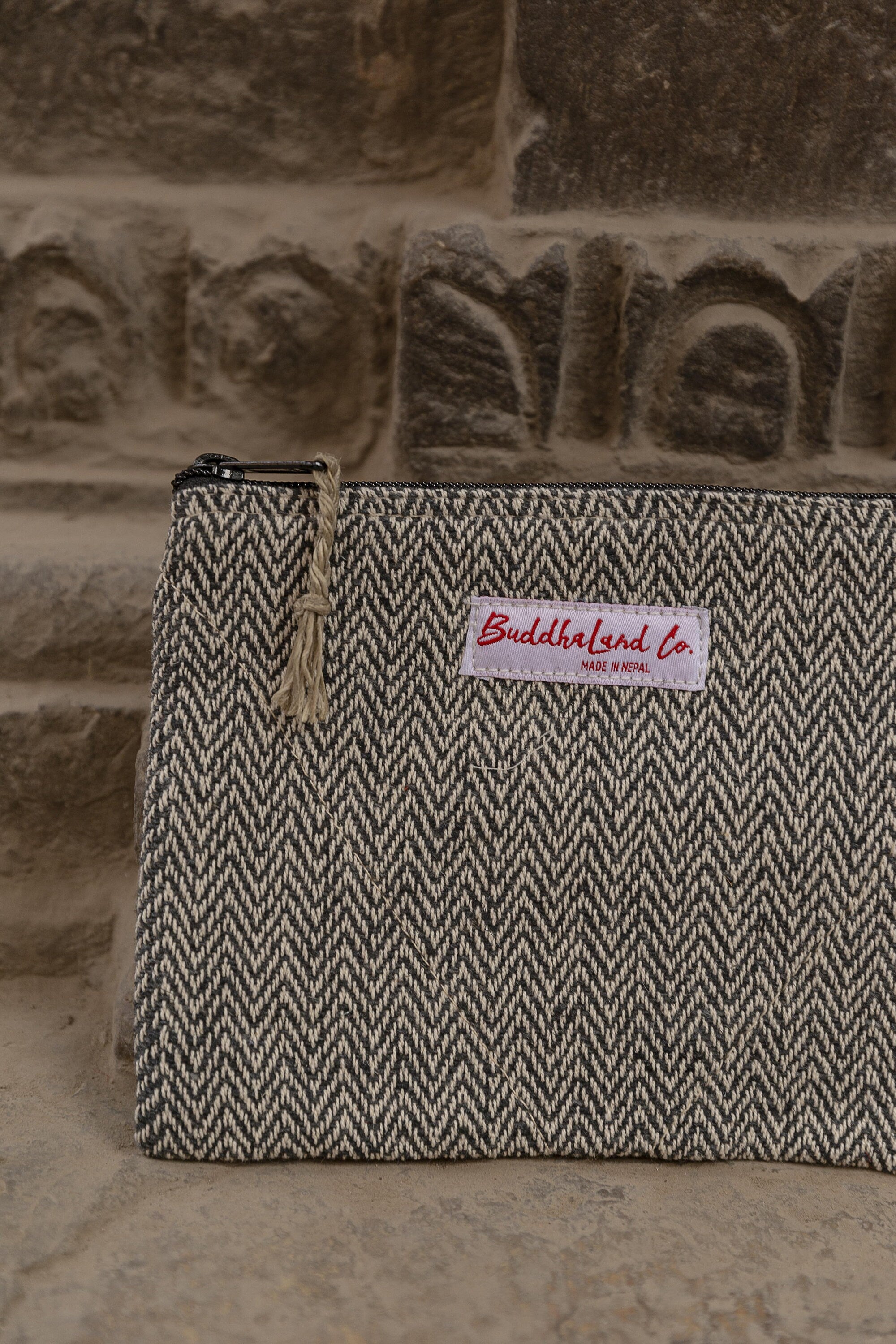Handmade Square Hemp Pouch For Cosmetic Pouch For Jewellery Pencil Pouch Zipper Pouch Wallet Small Makeup Bag Travel Cosmetic Bag