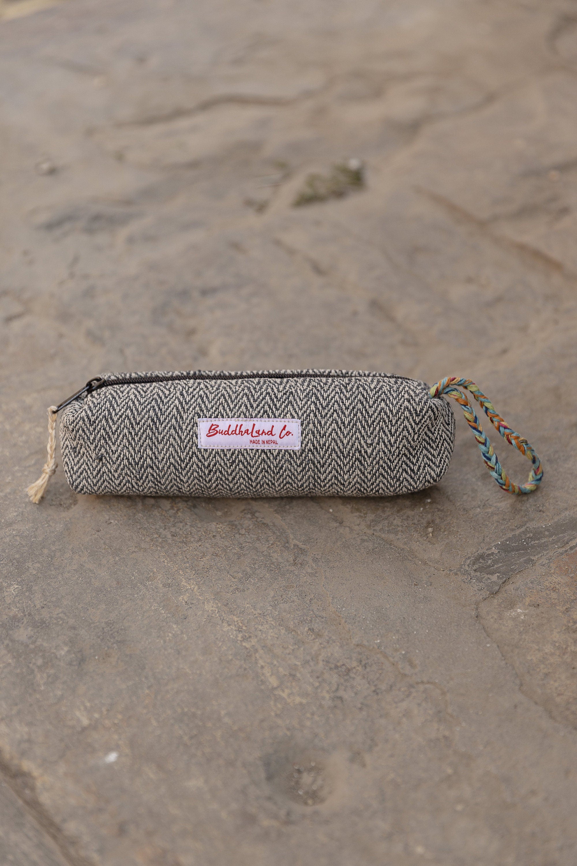 Handmade Hemp Pouch For Cosmetic Pouch For Jewellery Small Makeup Bag Travel Cosmetic Bag Pencil Pouch Zipper Pouch Wallet
